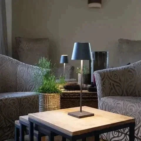 Moduro.co.uk Table Lamps Lumiera – Elegant Wireless Table Lamp – LED – Rechargeable